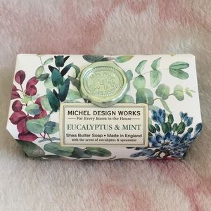 Michel Design Works Scented Eucalyptus Mint Shea Butter Soap Bar 8.7oz NWT UK